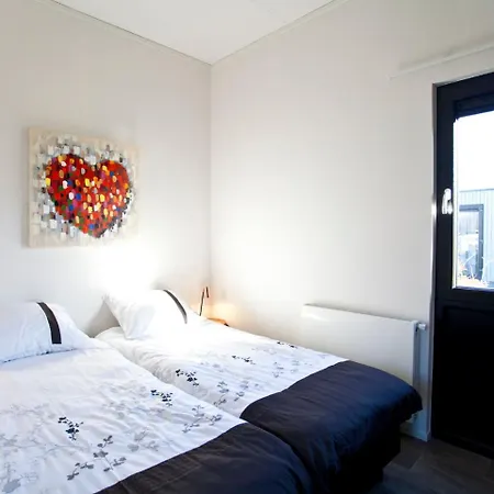 Holiday Droompark Spaarnwoude.4 بيت للعطل *
